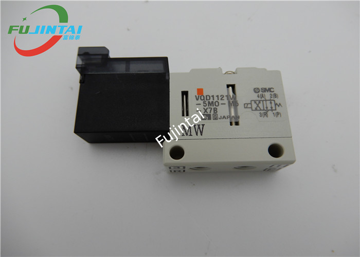 JUKI 750 760 Juki-Machinedelen 4 Manier Elektromagnetische Klep PV140507000 VQD1121W-5MO-C4-X8B
